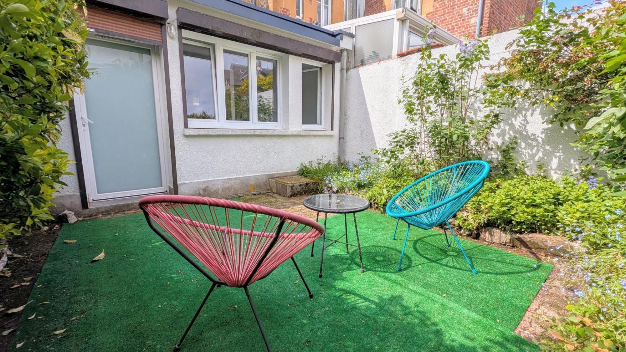 Stockholm- Studio Serenite Avec Jardin Charleville-Mézières Exteriör bild